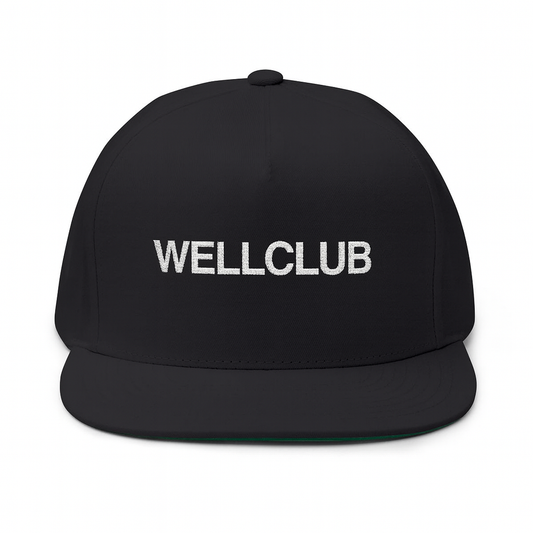 WellClub™ Flat Bill Cap – Premium Embroidered Streetwear Hat